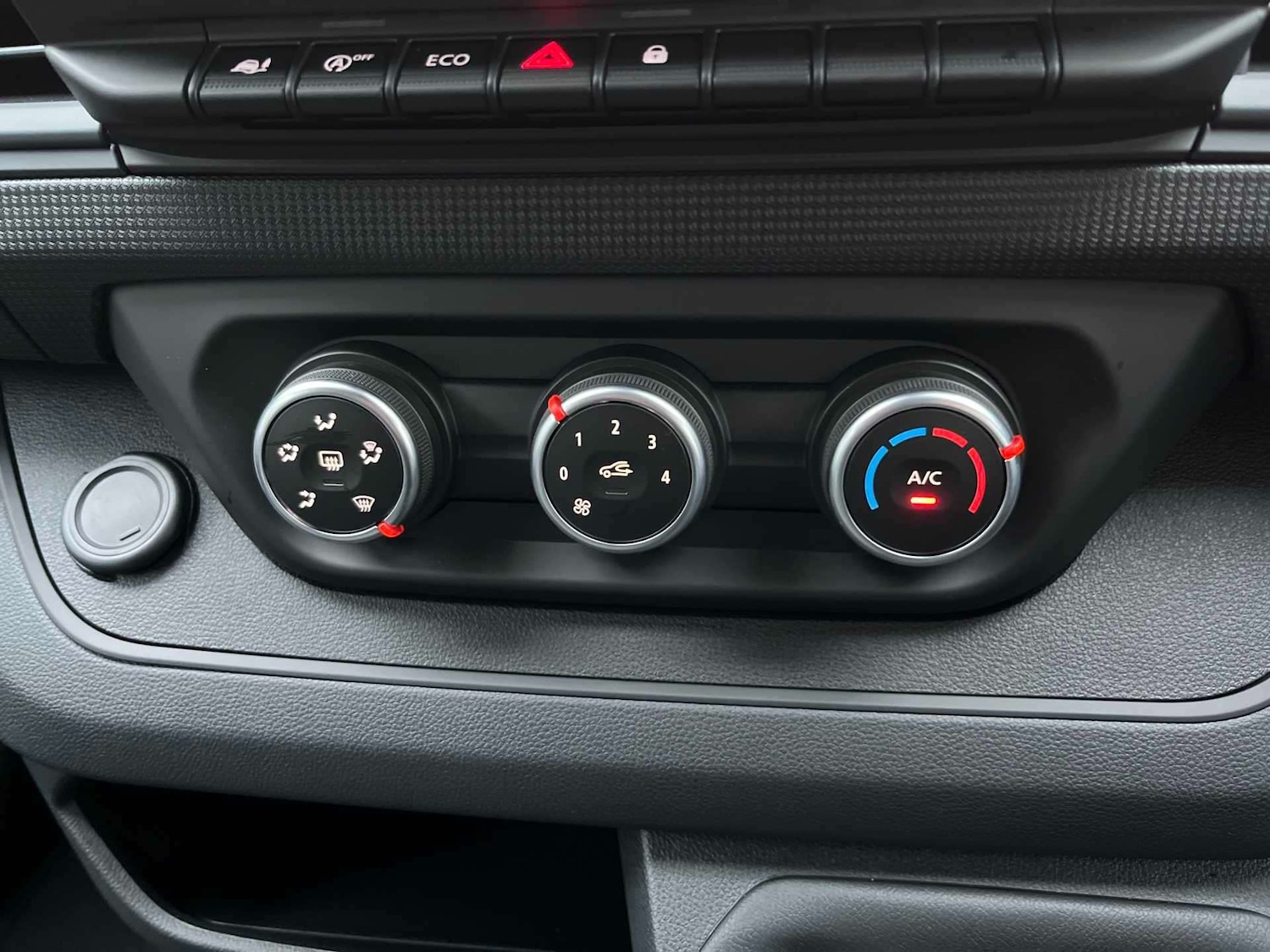 Used Renault Trafic 2025 for sale - 77676351: Photo 11