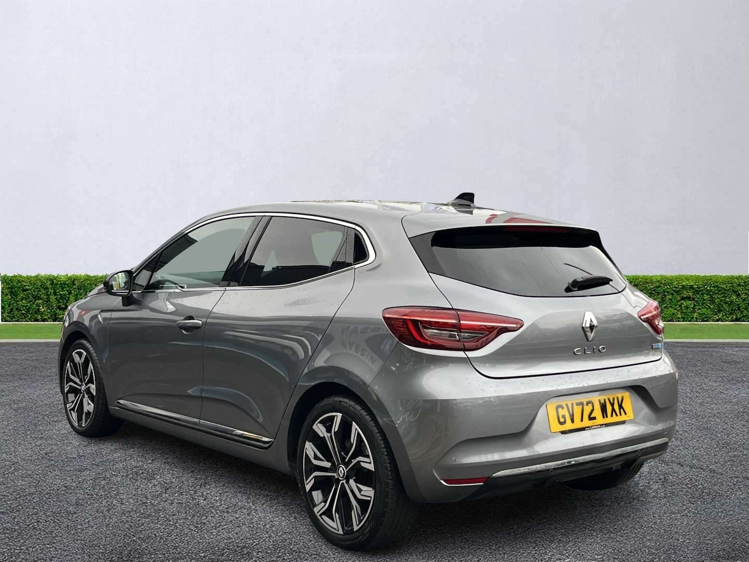 Used Renault Clio 2023 for sale - 78191488: Photo 2