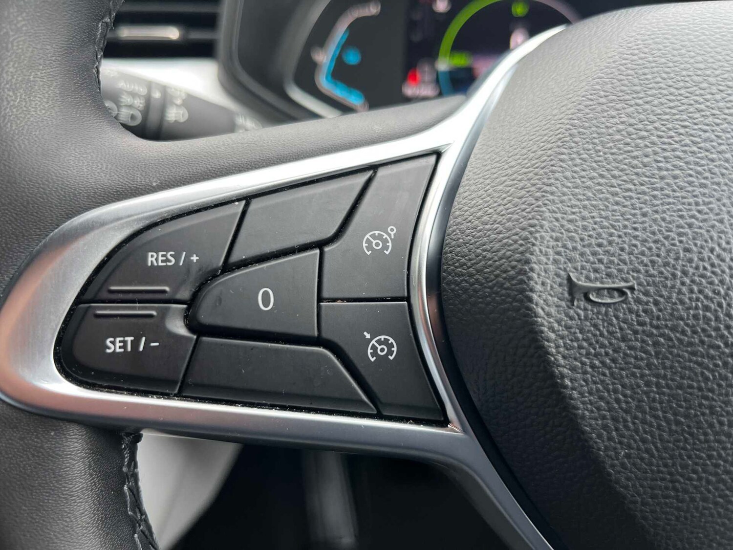 Used Renault Clio 2023 for sale - 78191488: Photo 24