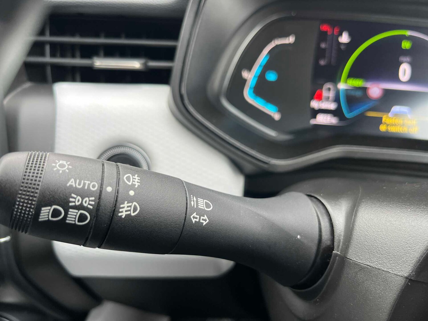 Used Renault Clio 2023 for sale - 78191488: Photo 26