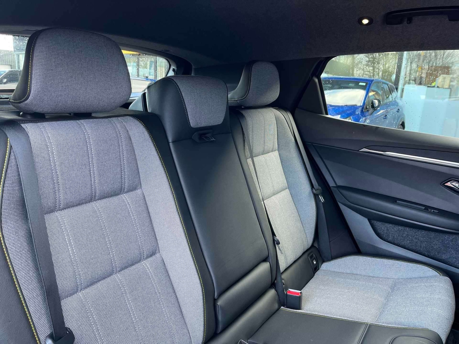 Used Renault Scenic E-Tech 2024 for sale - 77896263: Photo 15