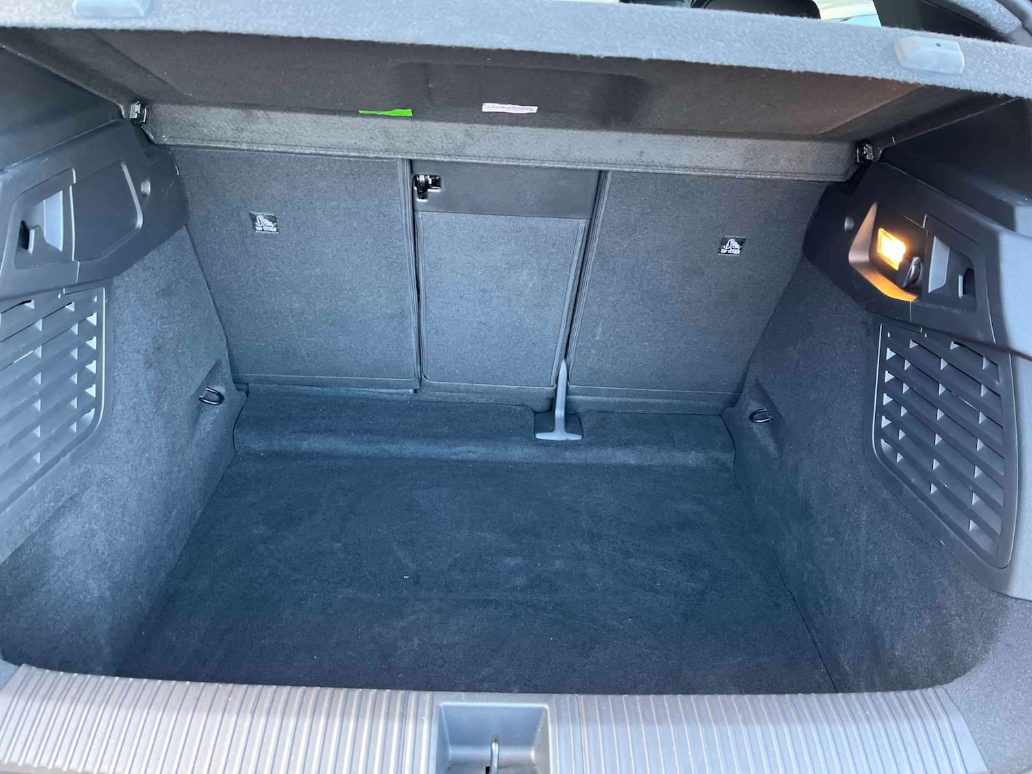 Used Renault Scenic E-Tech 2024 for sale - 77896263: Photo 16