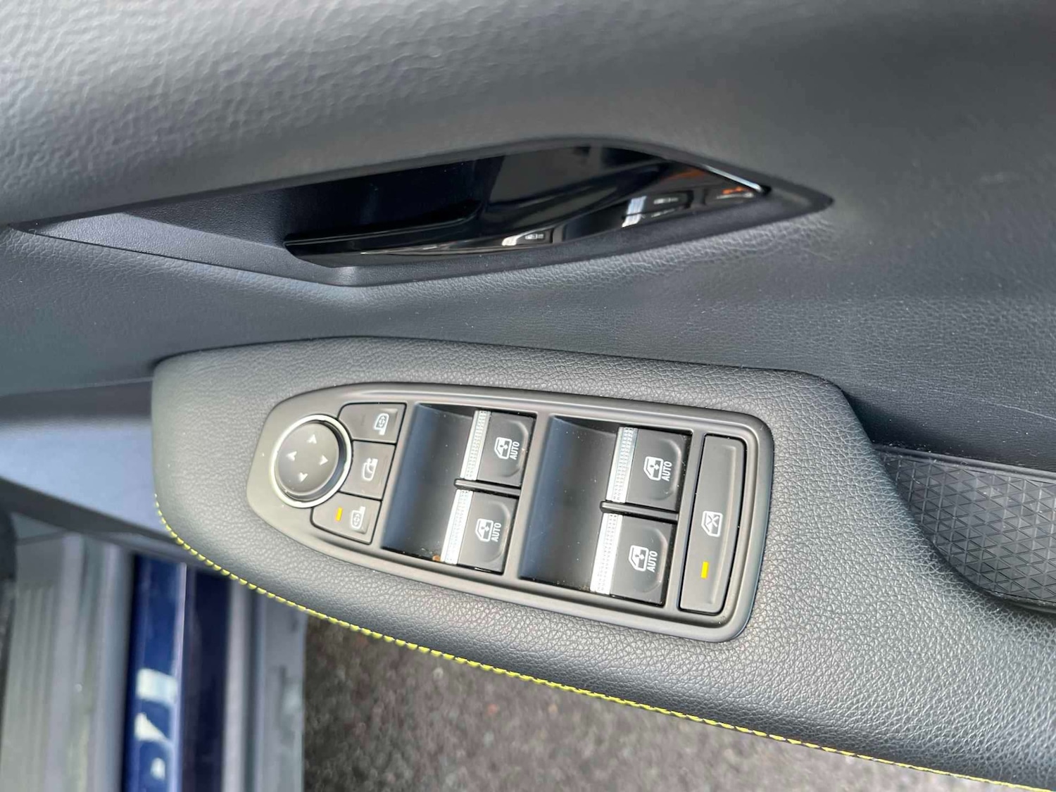 Used Renault Scenic E-Tech 2024 for sale - 77896263: Photo 20