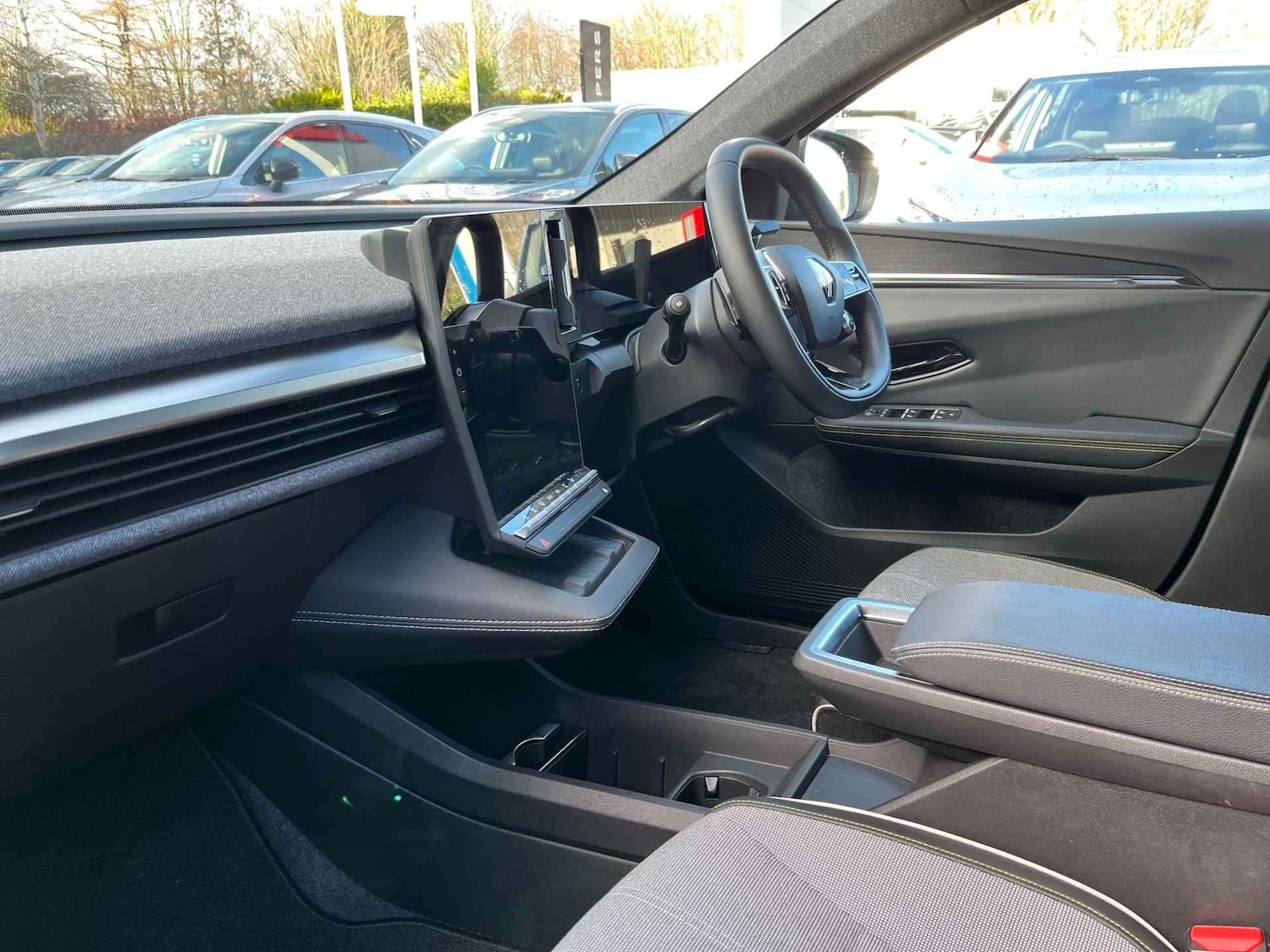 Used Renault Scenic E-Tech 2024 for sale - 77896263: Photo 7