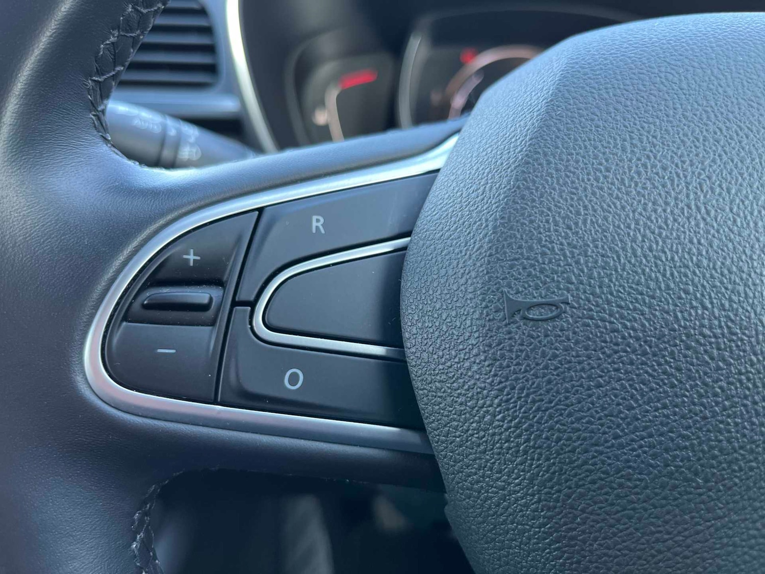 Used Renault Kadjar 2018 for sale - 77962293: Photo 24