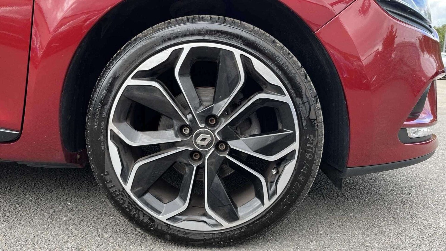 Used Renault Clio 2019 for sale - 76040648: Photo 19
