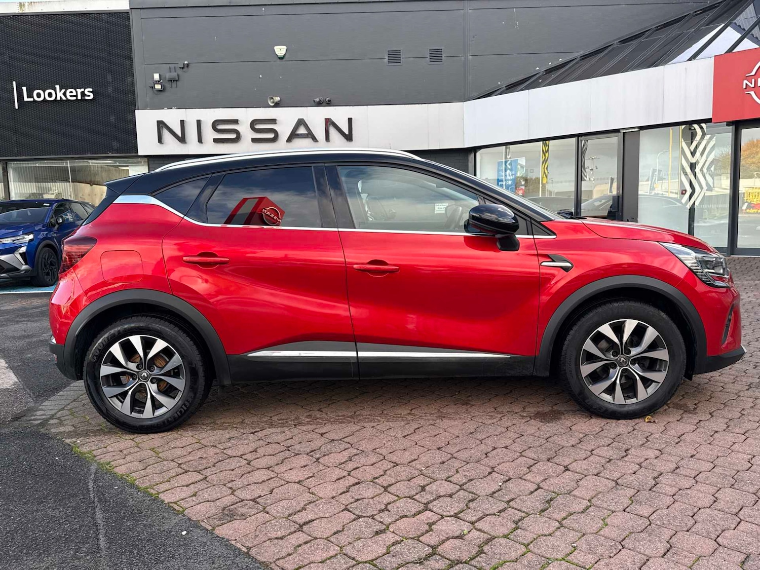 Used Renault Captur 2021 for sale - 76450550: Photo 3