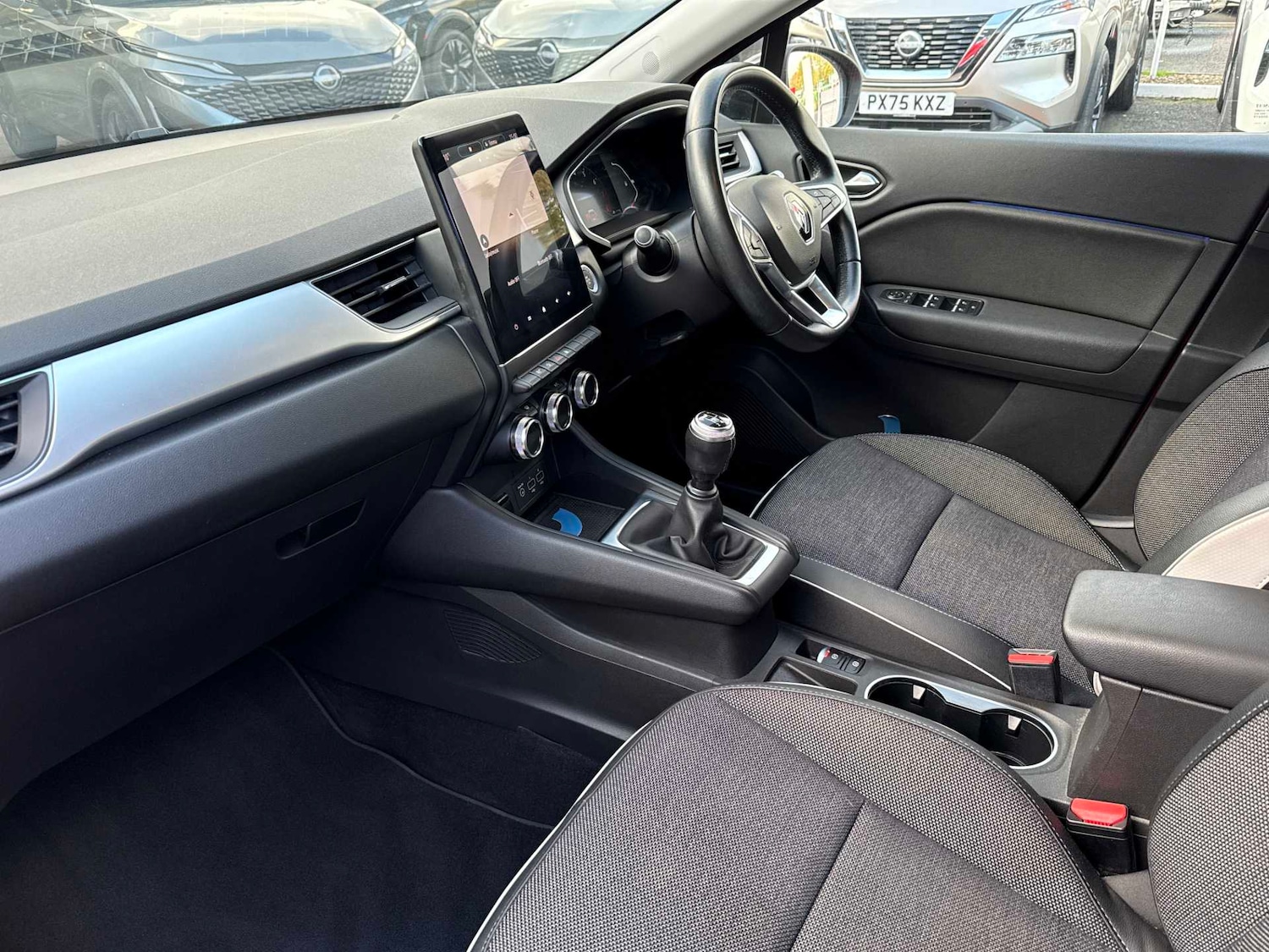 Used Renault Captur 2021 for sale - 76450550: Photo 7