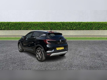 Used Renault Captur 2022 for sale - 75608349: Photo