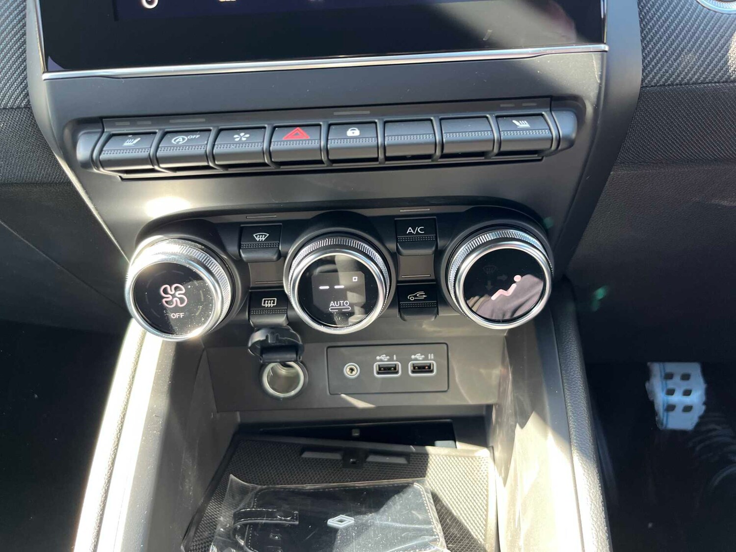 Used Renault Clio 2026 for sale - 78196556: Photo 11