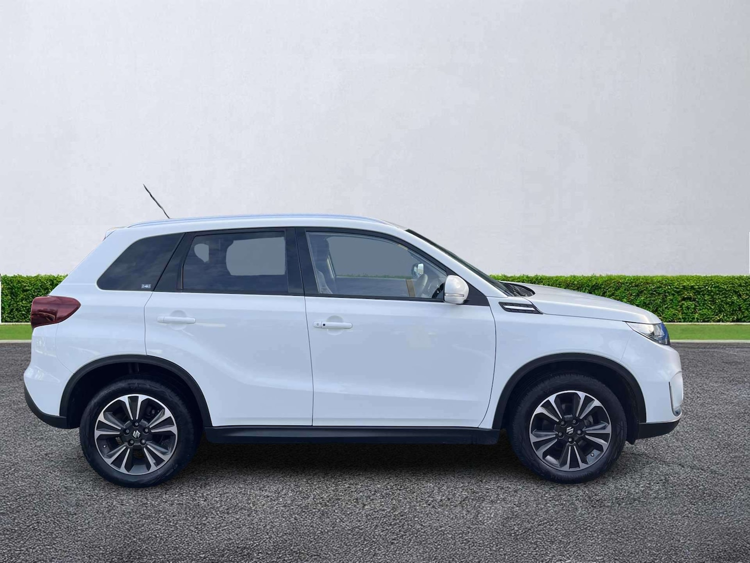 Used Suzuki Vitara 2023 for sale - 78192390: Photo 3