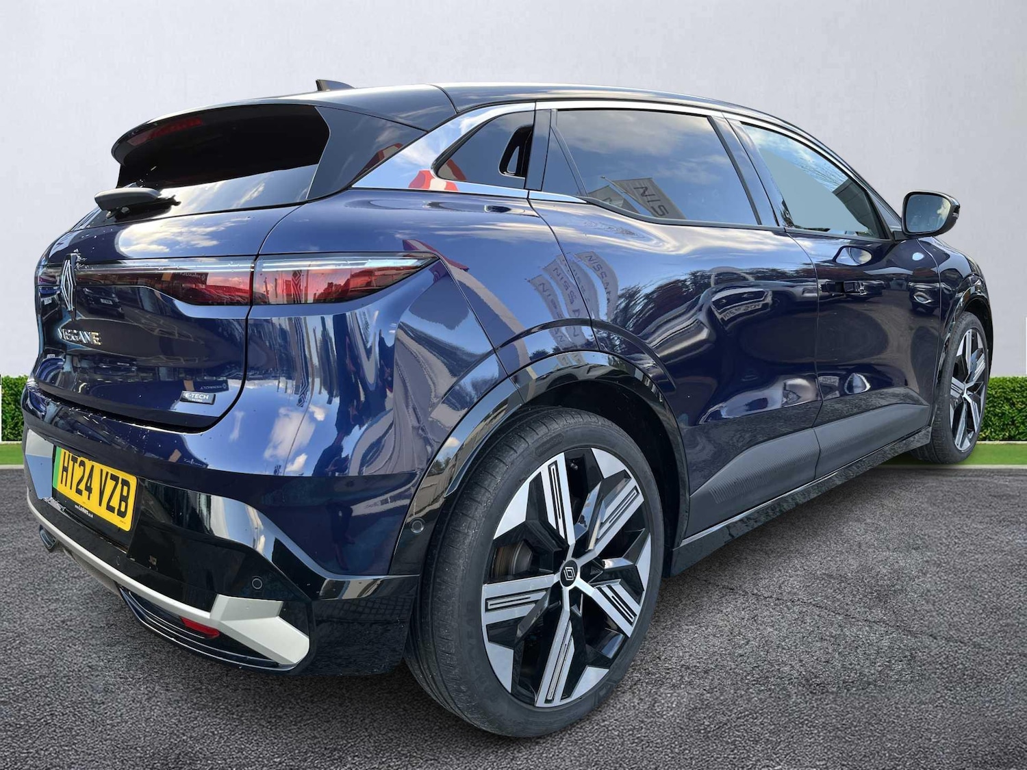 Used Renault Megane E Tech 2024 for sale - 76439793: Photo 17