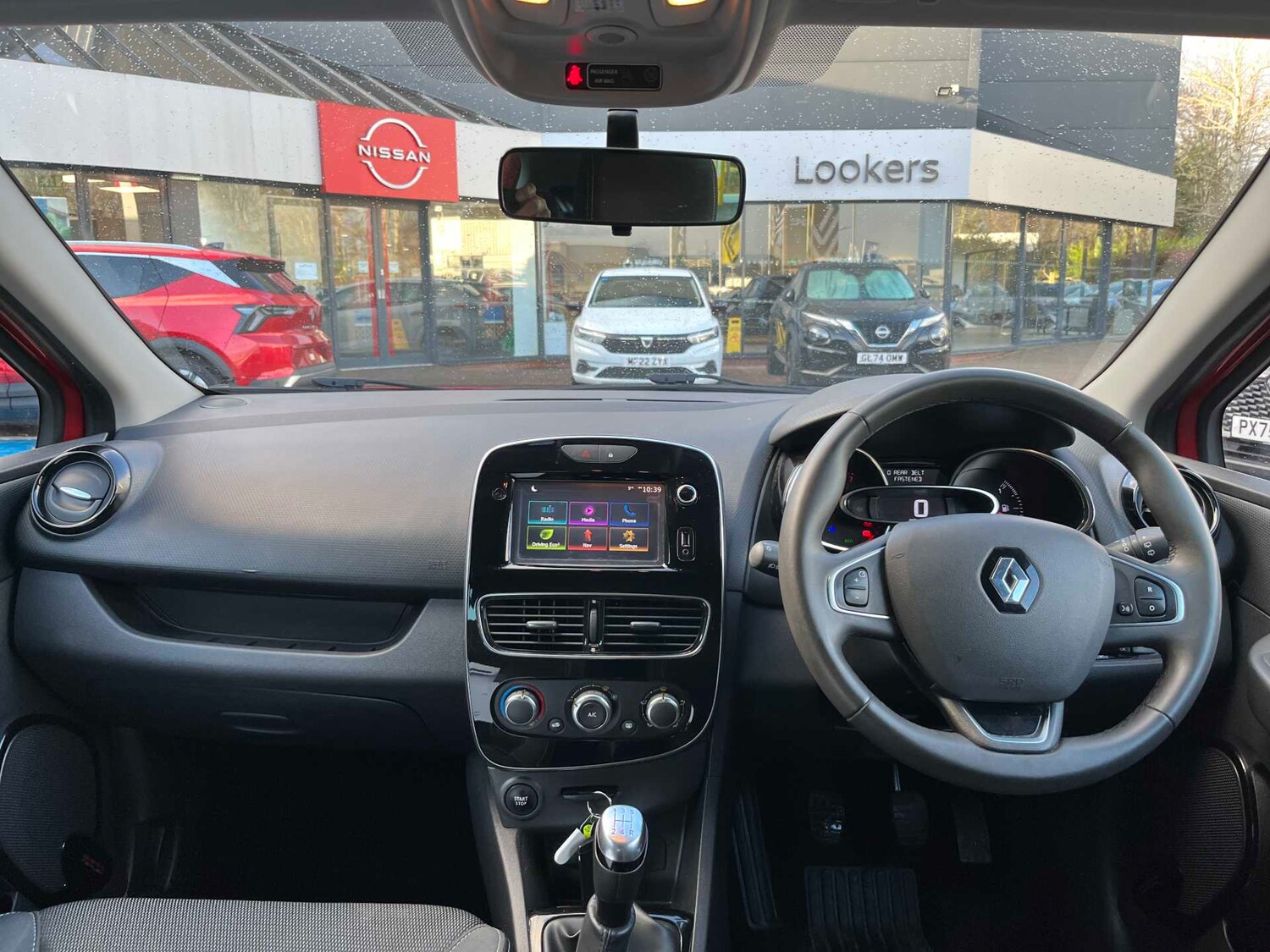 Used Renault Clio 2018 for sale - 77488998: Photo 8