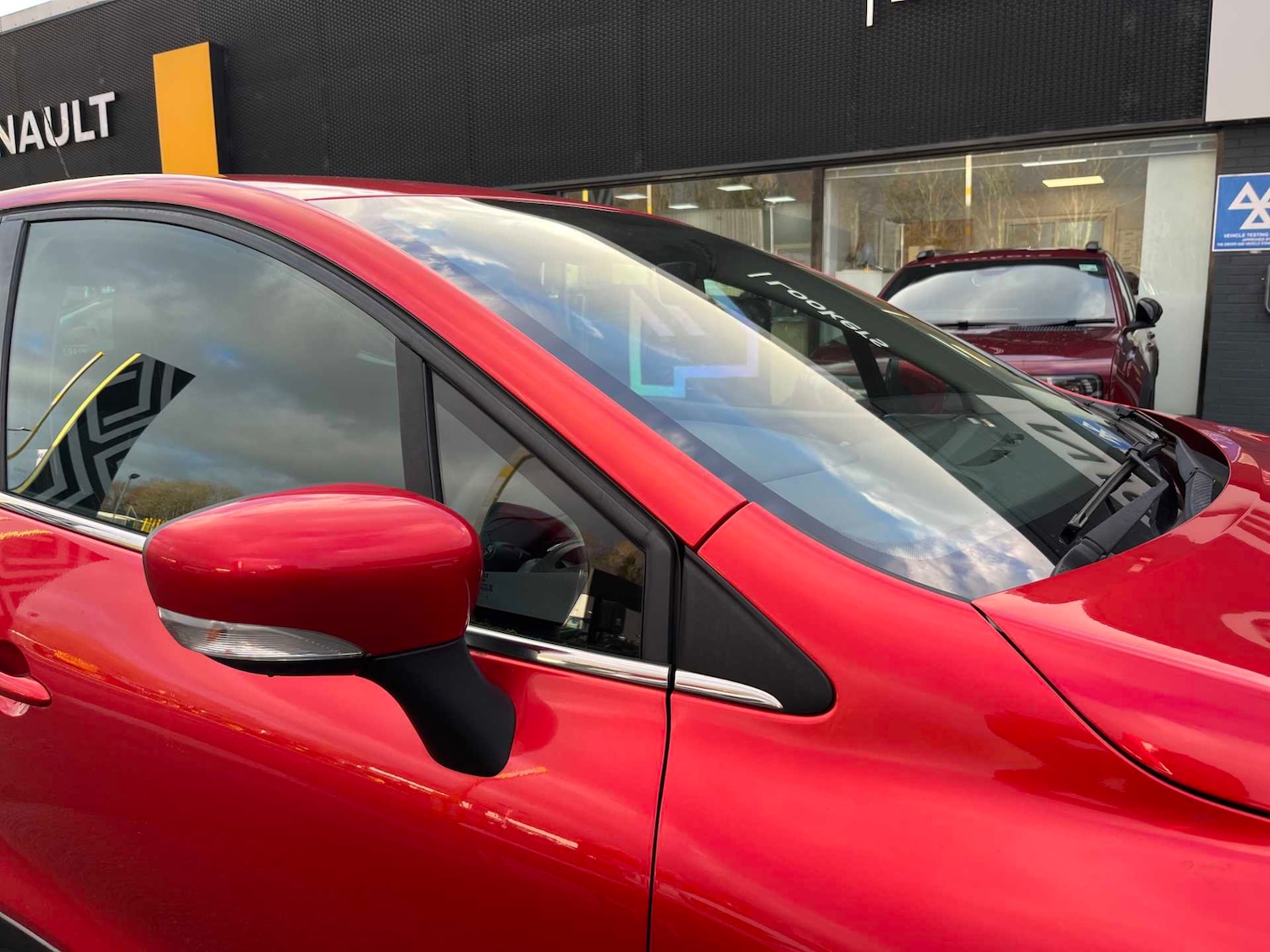 Used Renault Clio 2018 for sale - 77536090: Photo 29