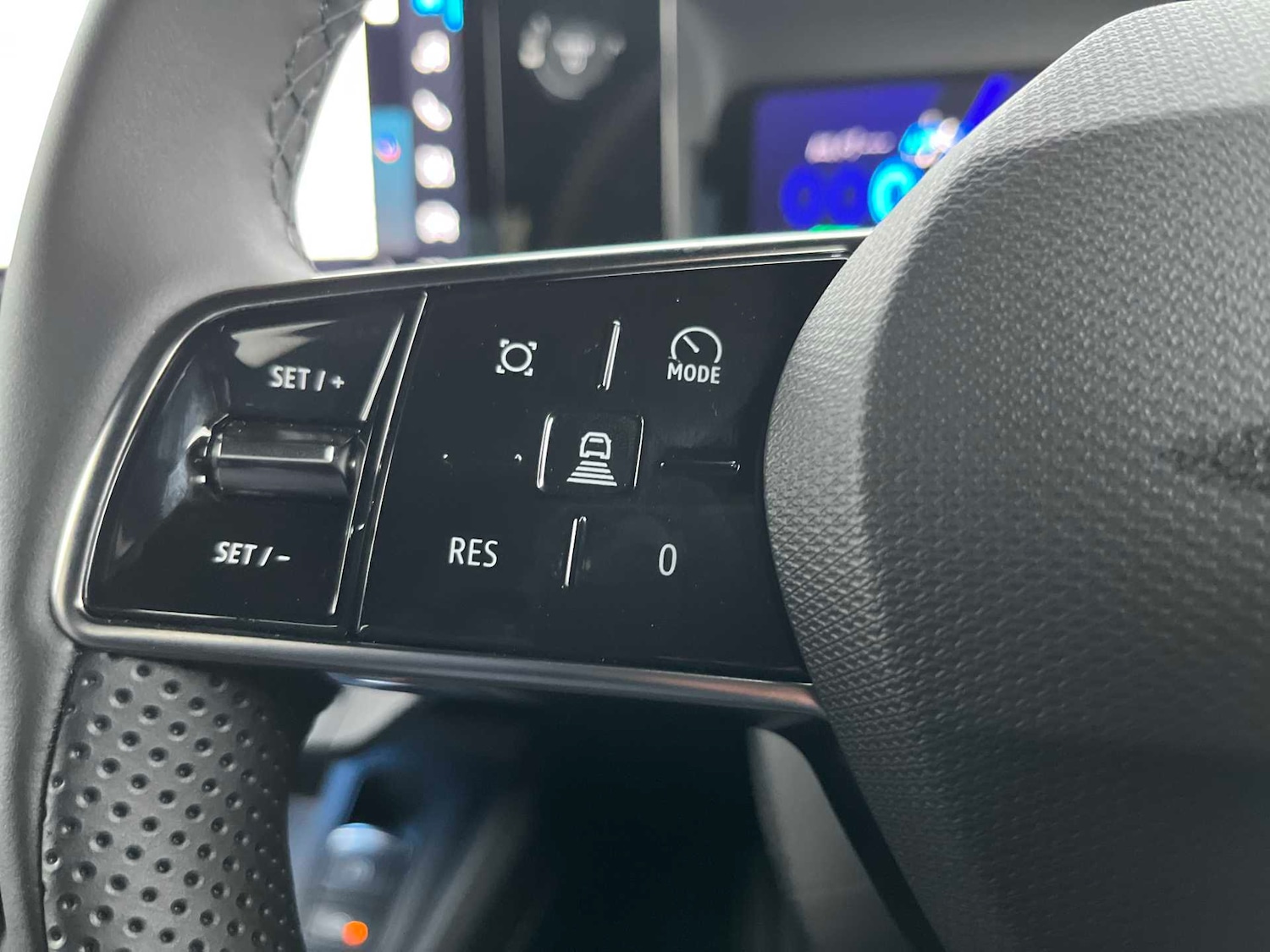 Used Renault 5 2025 for sale - 76946986: Photo 24