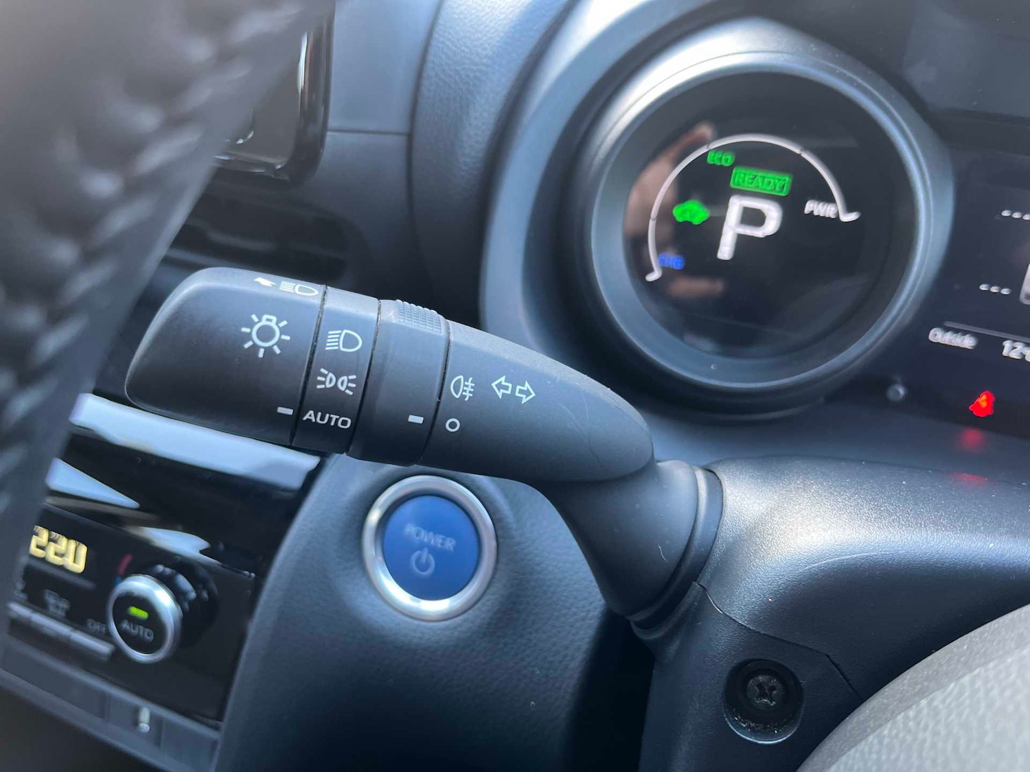 Used Toyota Yaris Cross 2023 for sale - 77973913: Photo 26