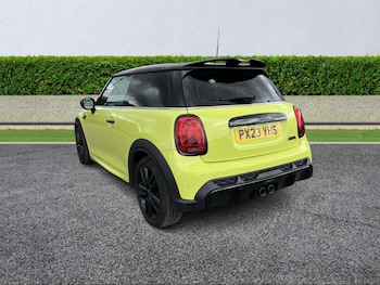 Used MINI Hatch 2023 for sale - 75724719: Photo