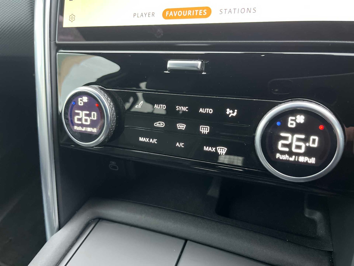 Used Land Rover Discovery 2022 for sale - 78144528: Photo 13