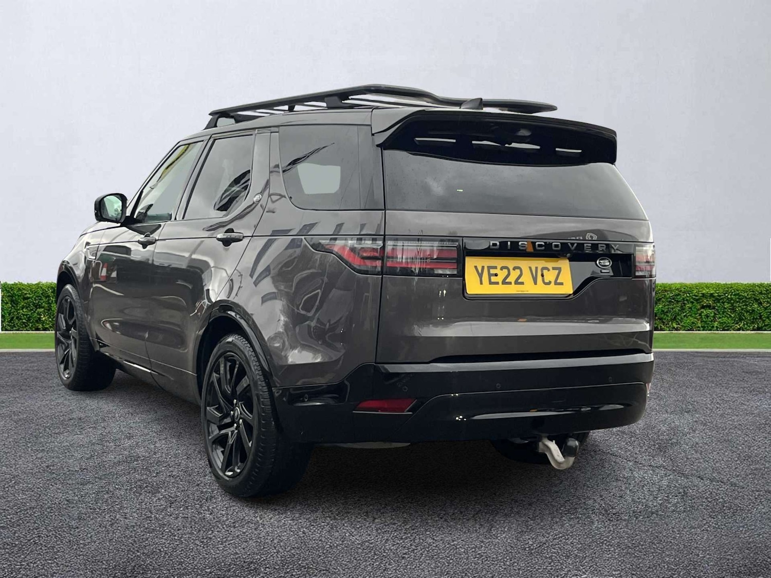 Used Land Rover Discovery 2022 for sale - 78144528: Photo 2