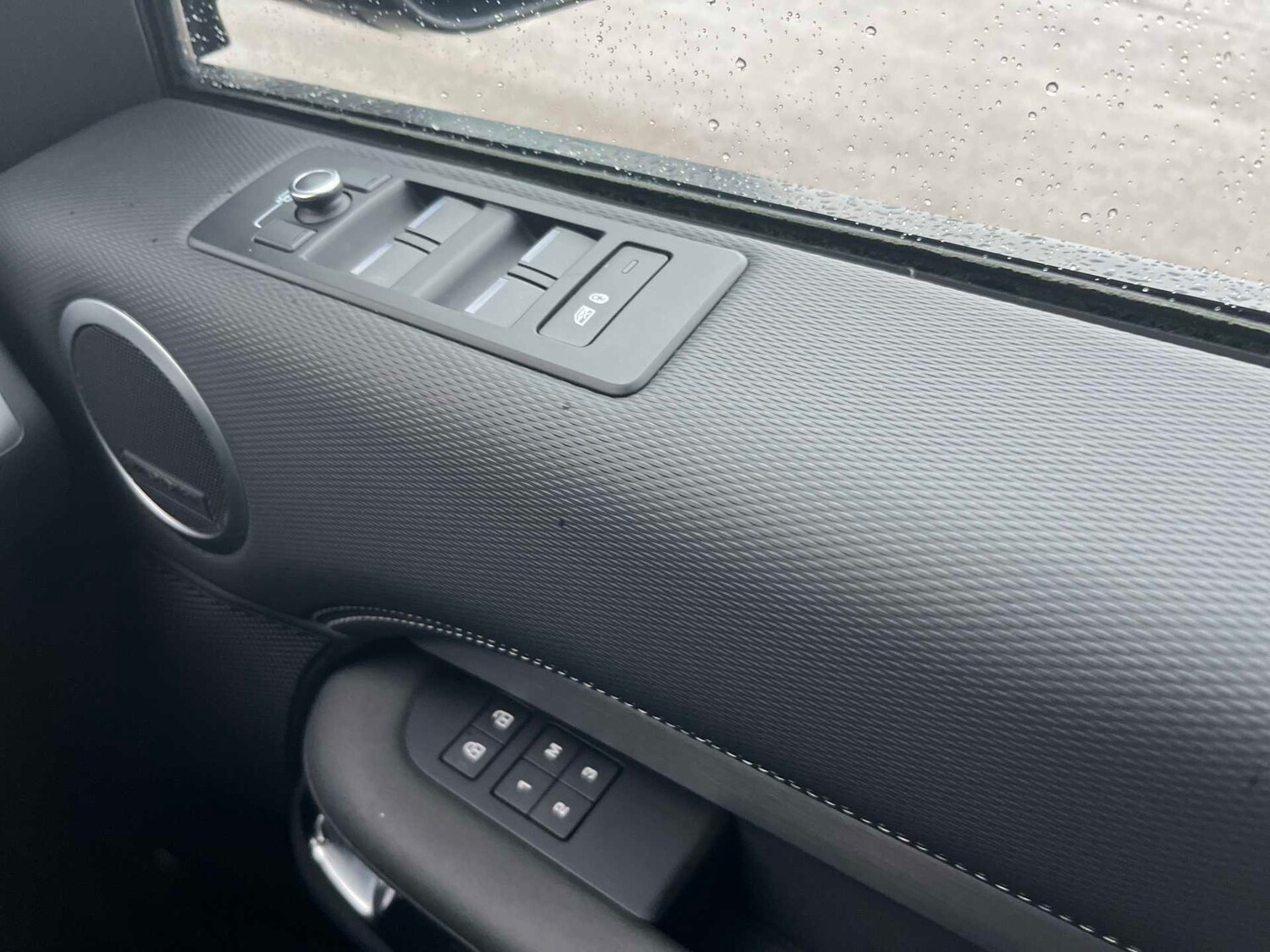 Used Land Rover Discovery 2022 for sale - 78144528: Photo 20