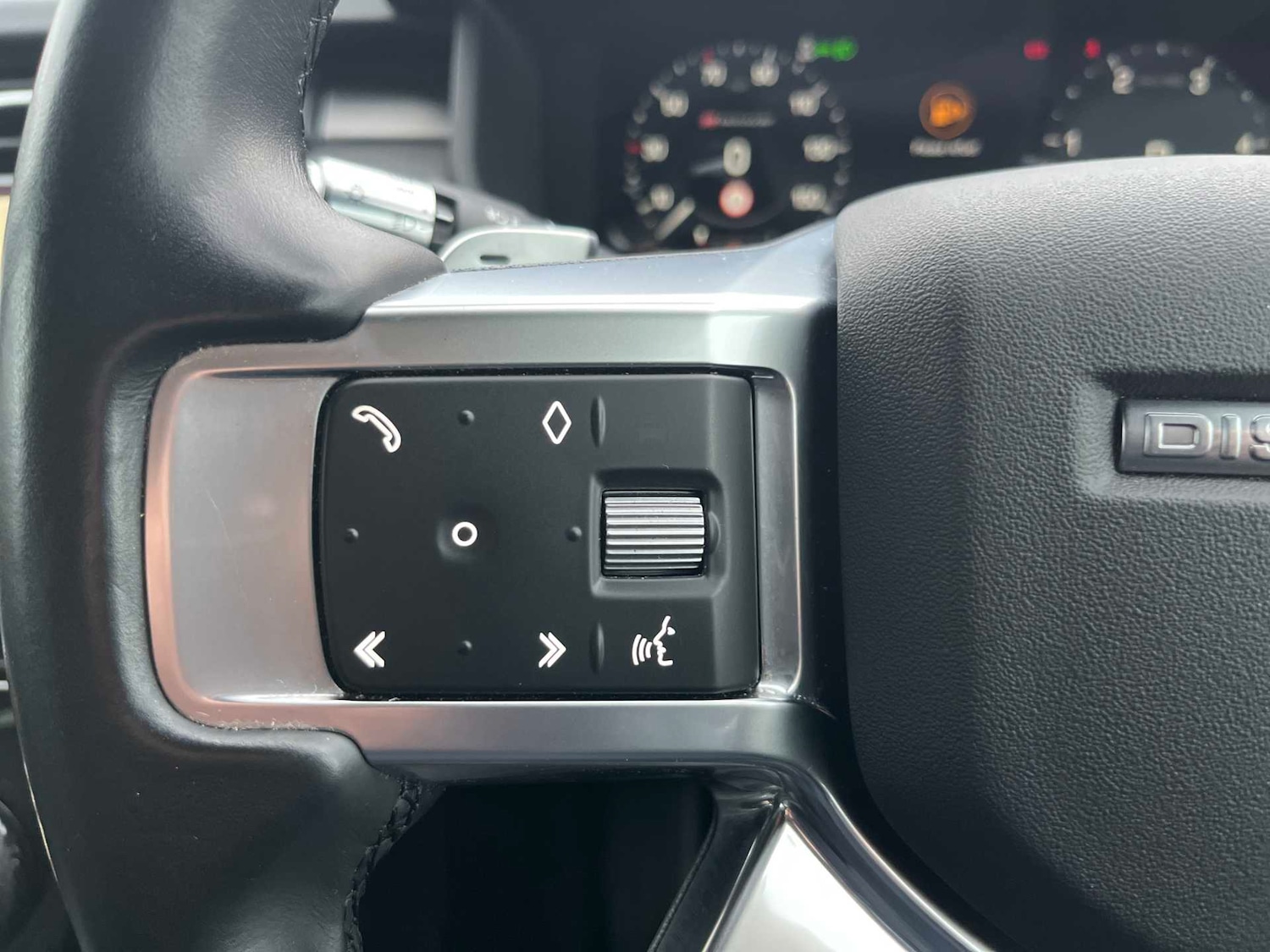 Used Land Rover Discovery 2022 for sale - 78144528: Photo 24