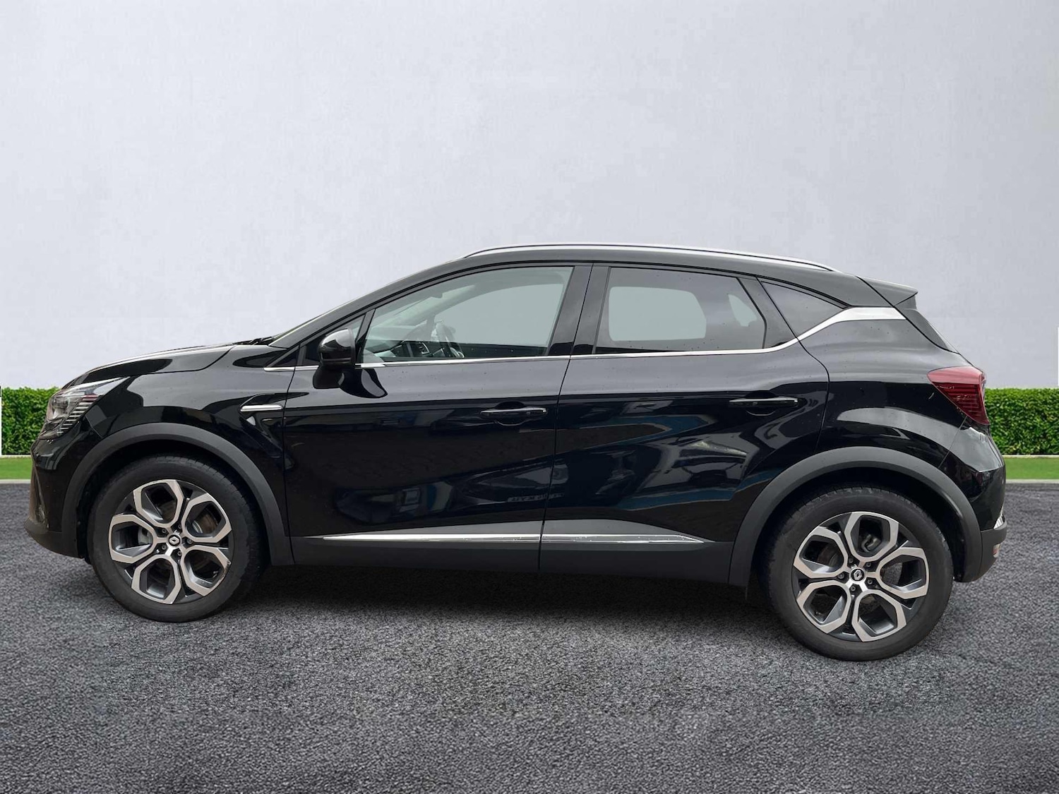 Used Renault Captur 2024 for sale - 76455237: Photo 18