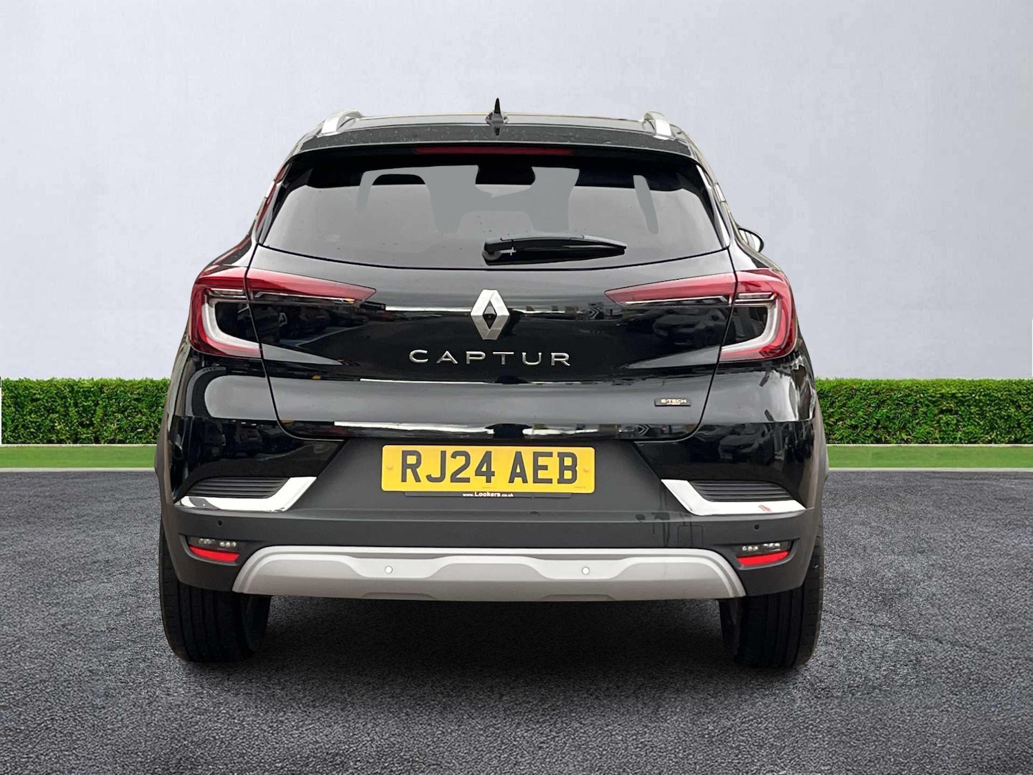 Used Renault Captur 2024 for sale - 76455237: Photo 4