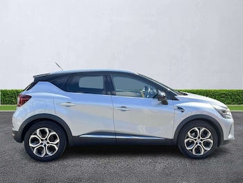 Used Renault Captur 2022 for sale - 79359956: Photo