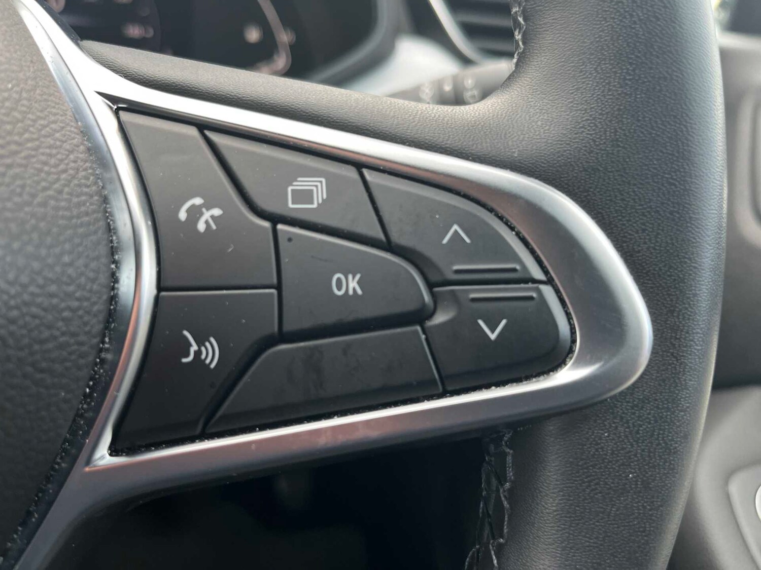 Used Renault Clio 2022 for sale - 76682621: Photo 23