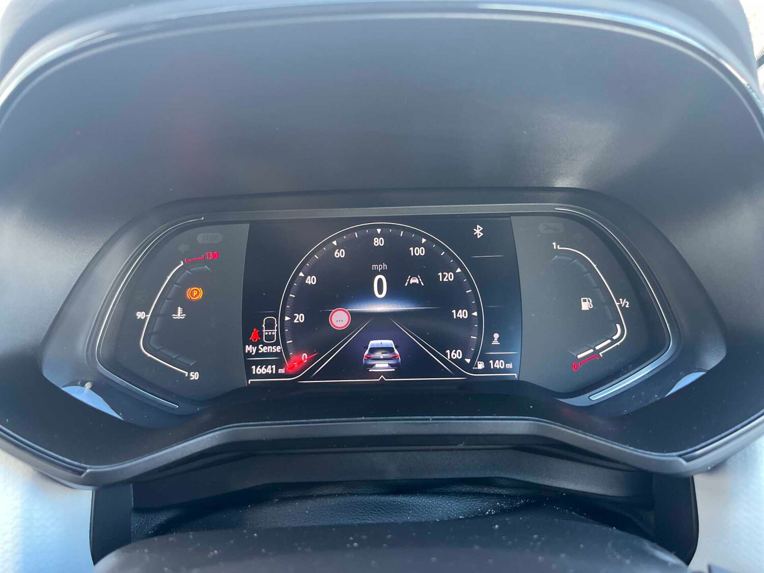 Used Renault Clio 2022 for sale - 76682621: Photo 9