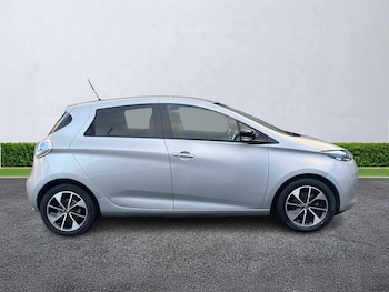 Used Renault Zoe 2019 for sale - 77488400: Photo