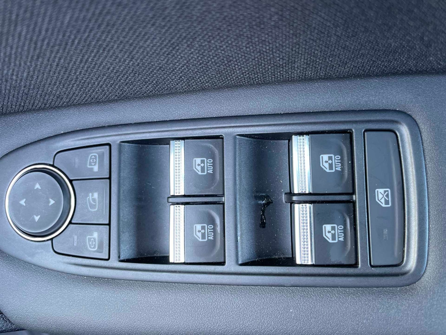 Used Renault Captur 2024 for sale - 76439790: Photo 20