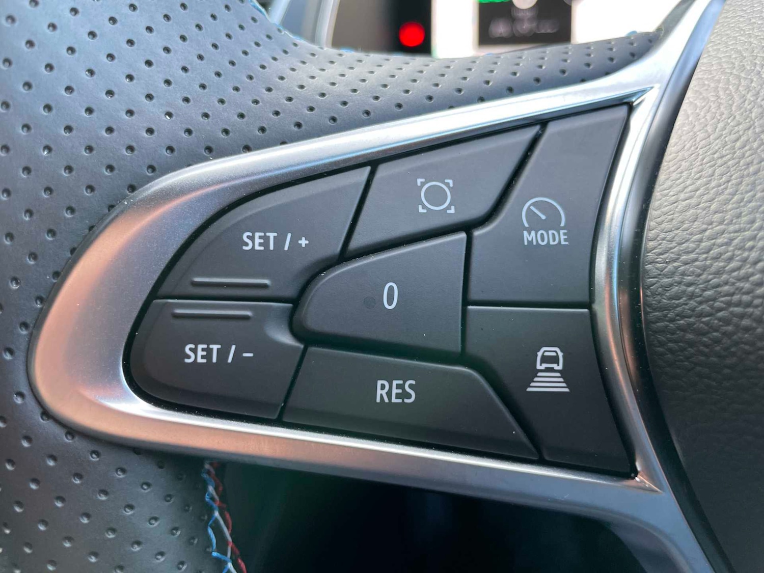 Used Renault Captur 2024 for sale - 76439790: Photo 24