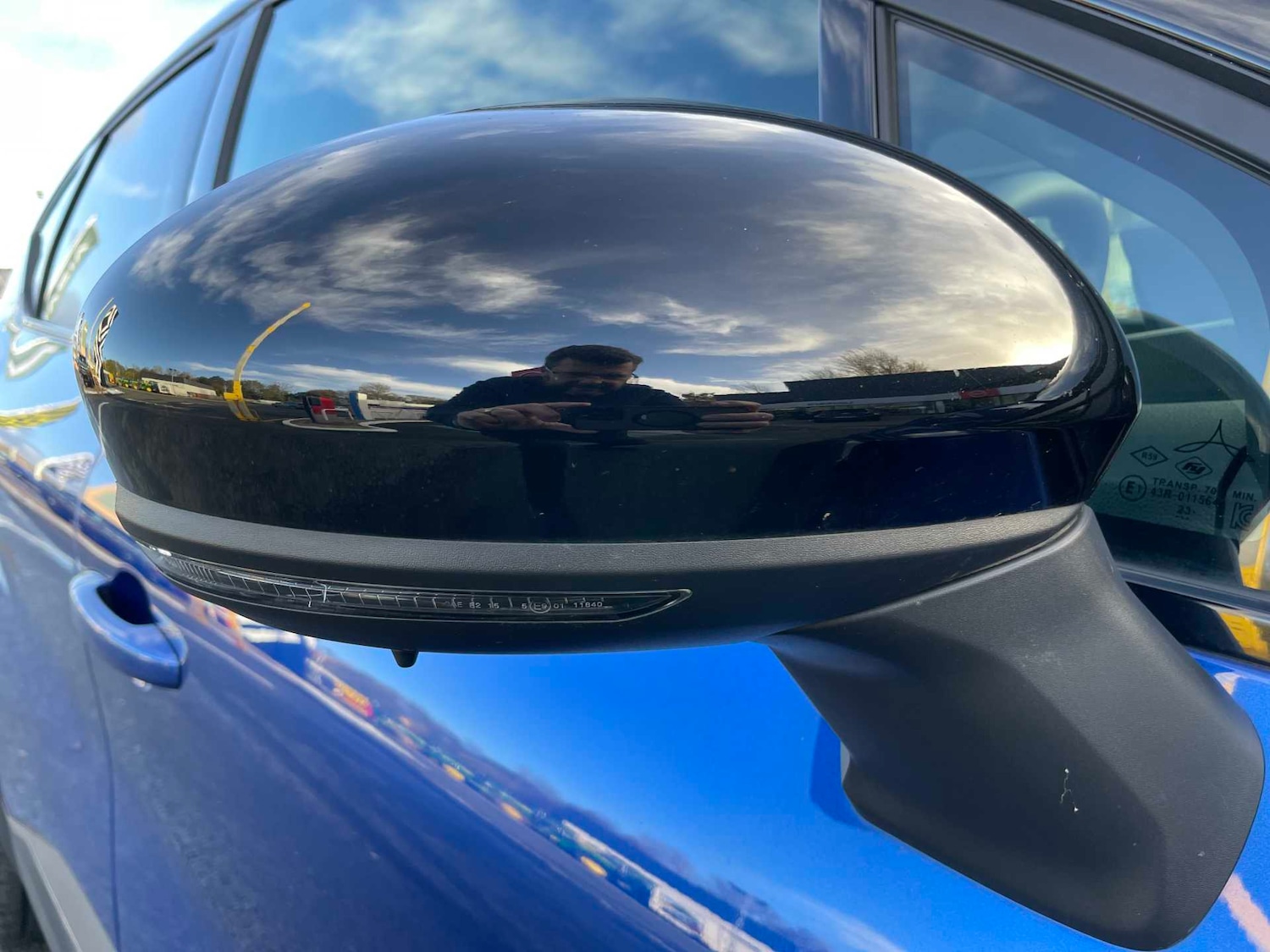 Used Renault Captur 2024 for sale - 76439790: Photo 30