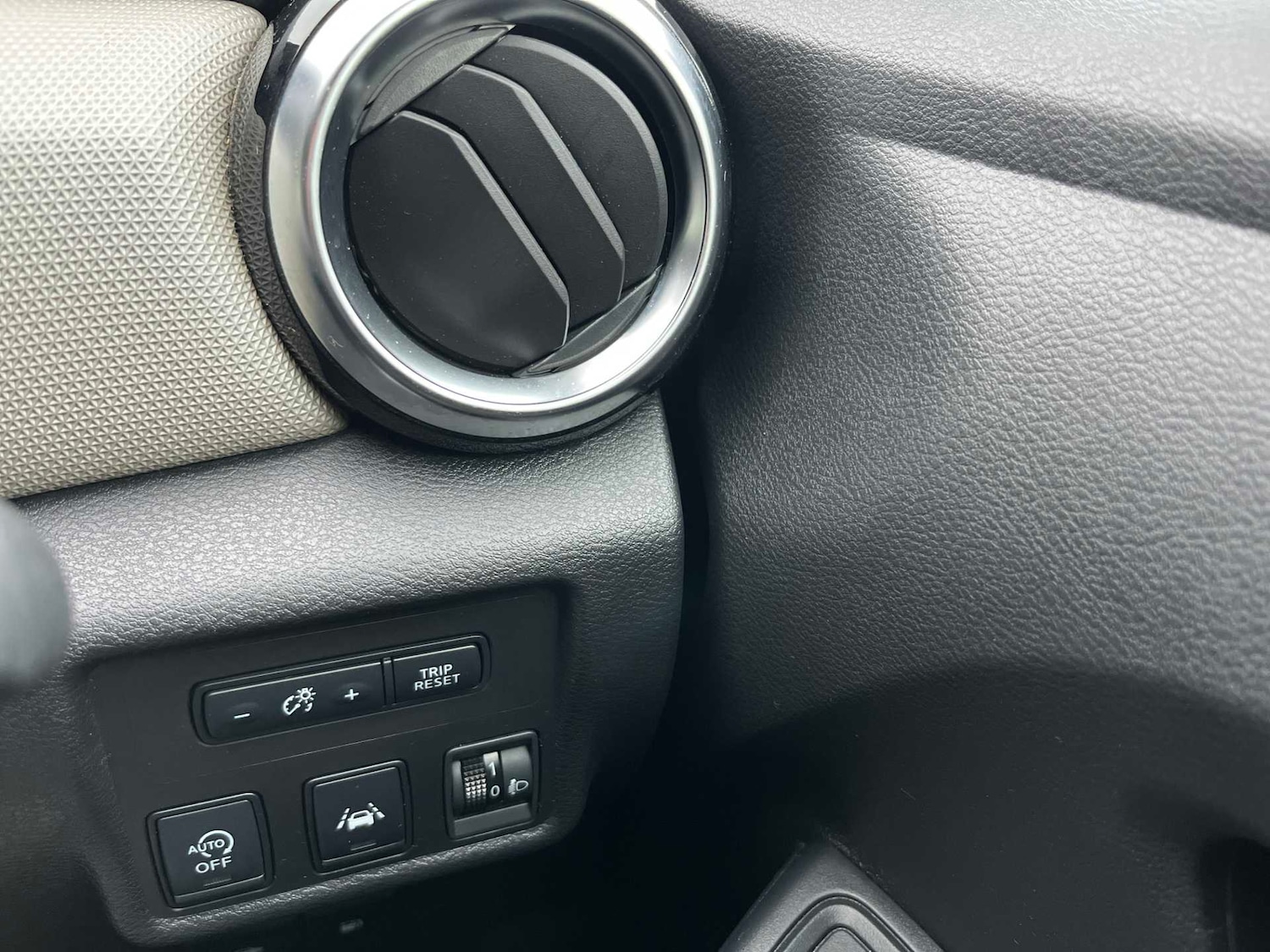 Used Nissan Micra 2019 for sale - 77635455: Photo 21