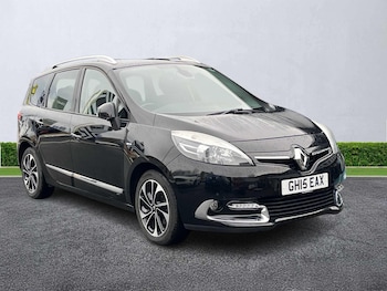 2015 - 1.6 dCi Dynamique Nav [Bose+ pack] 5-Door