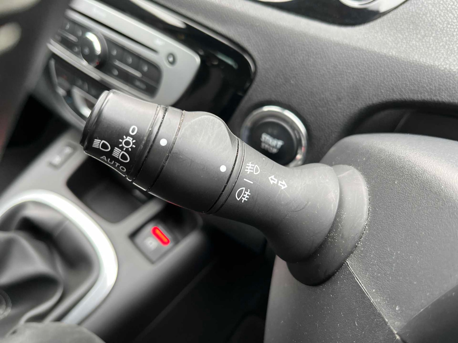 Used Renault Grand Scenic 2015 for sale - 77011952: Photo 25