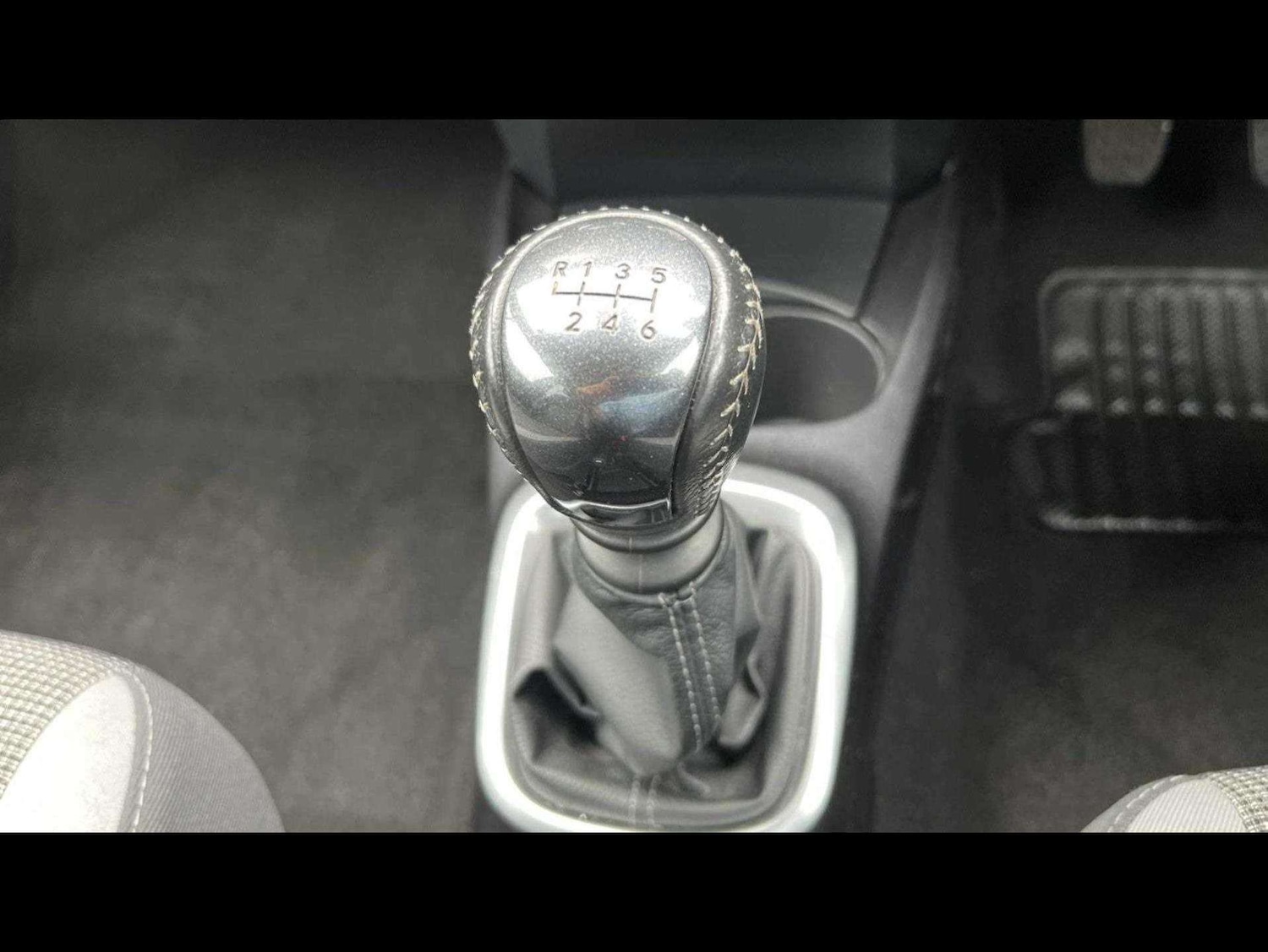 Used Toyota Yaris 2020 for sale - 76455238: Photo 12