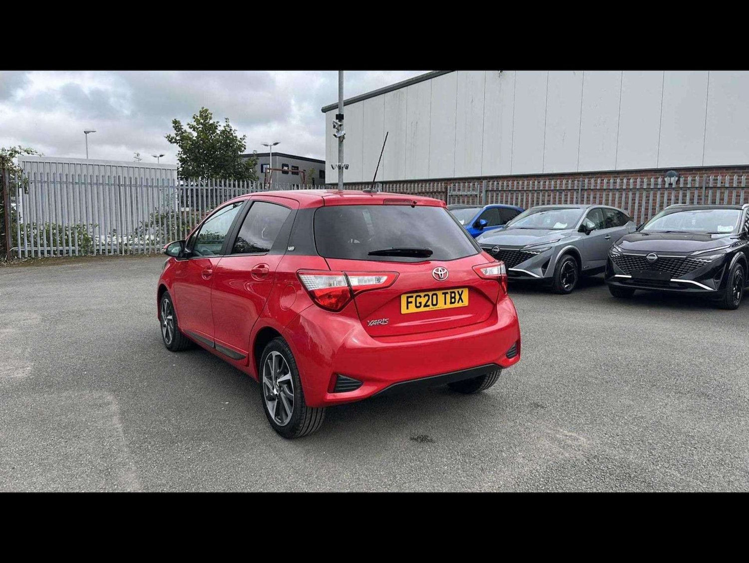 Used Toyota Yaris 2020 for sale - 76455238: Photo 14