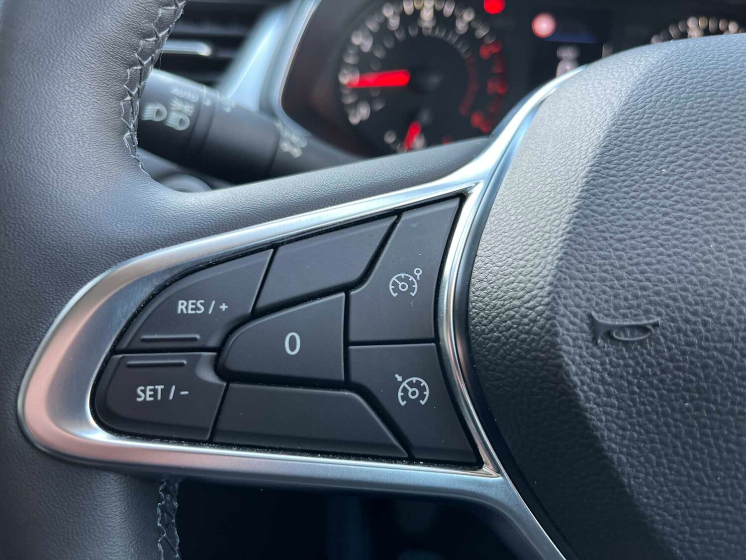 Used Renault Captur 2020 for sale - 78192617: Photo 24