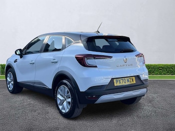 Used Renault Captur 2020 for sale - 78192617: Photo