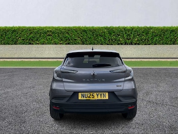 Used Renault Captur 2025 for sale - 75908061: Photo