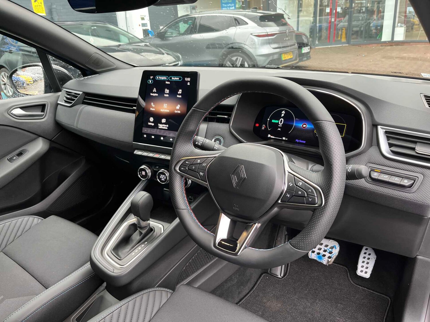 Used Renault Clio 2025 for sale - 77489642: Photo 14