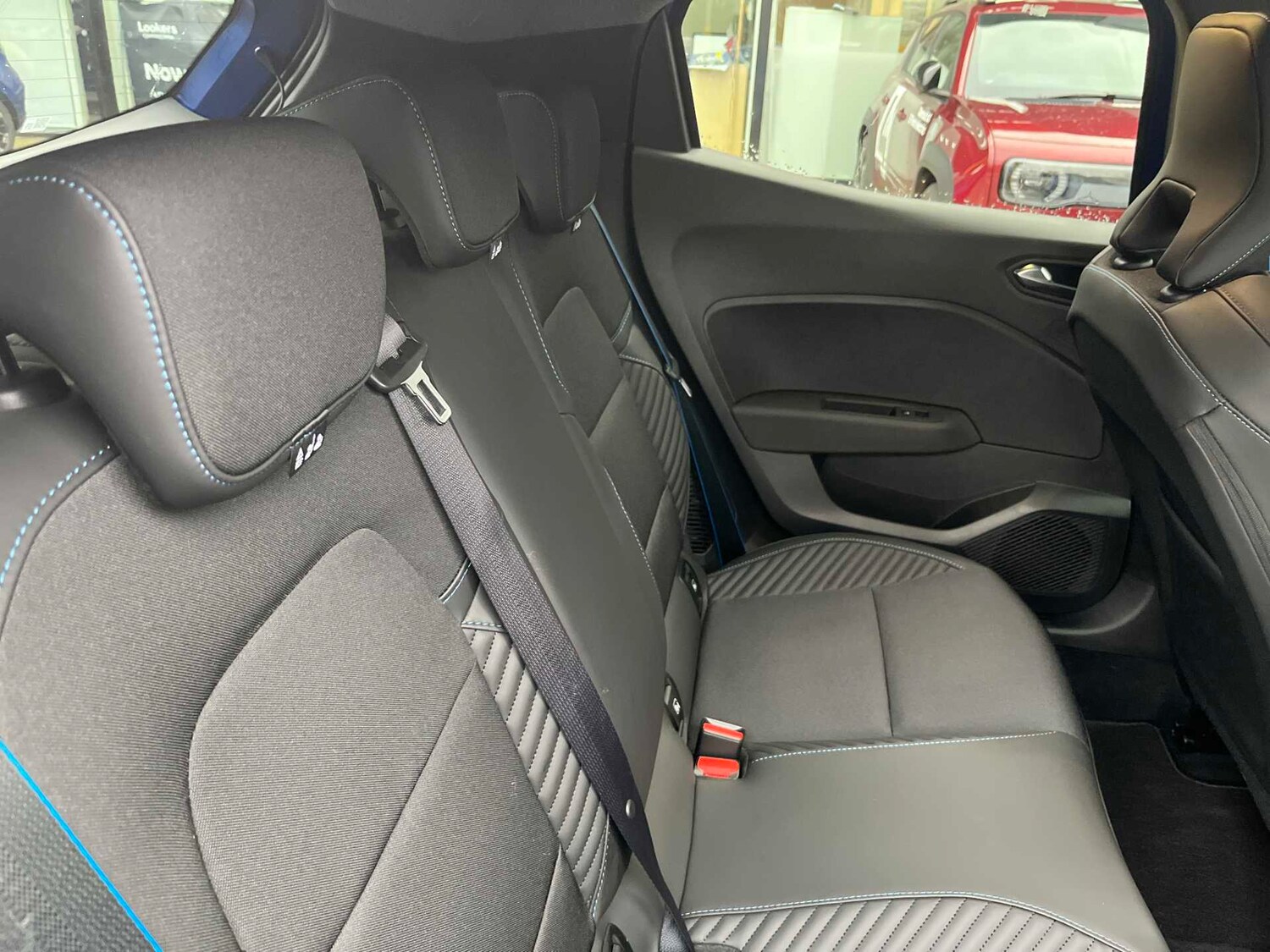 Used Renault Clio 2025 for sale - 77489642: Photo 15