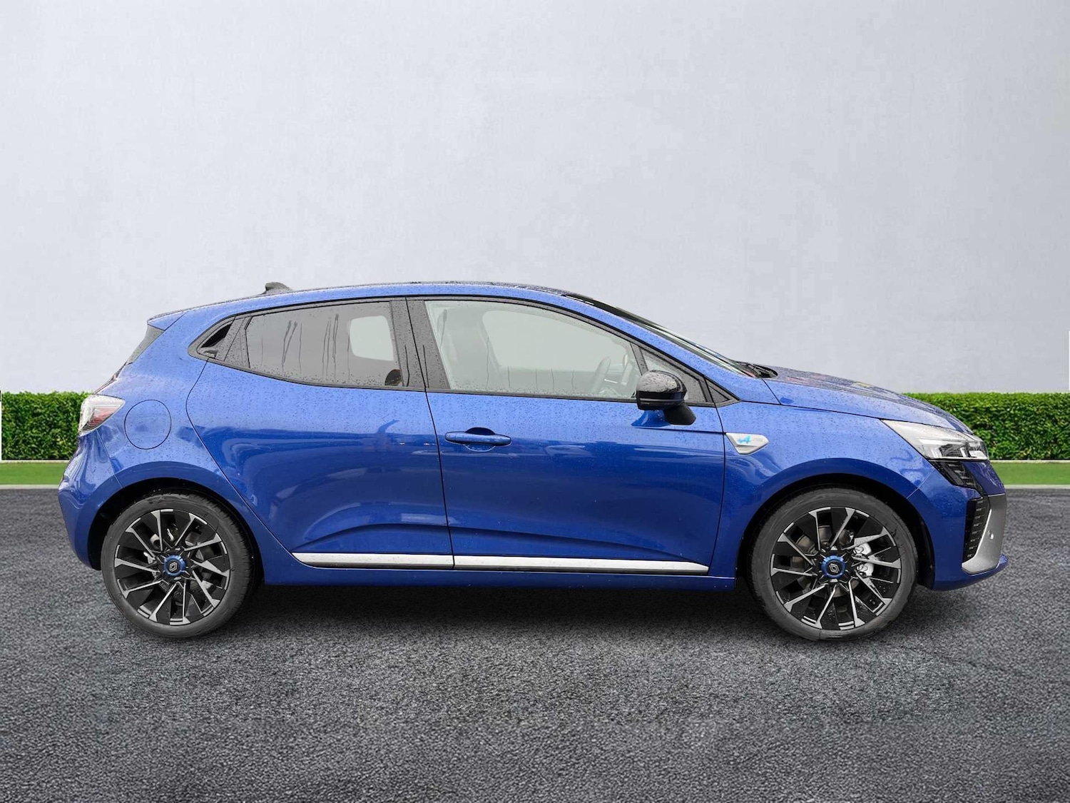 Used Renault Clio 2025 for sale - 77489642: Photo 3