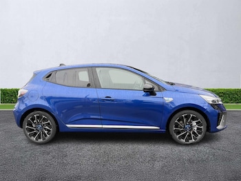 Used Renault Clio 2025 for sale - 77489642: Photo