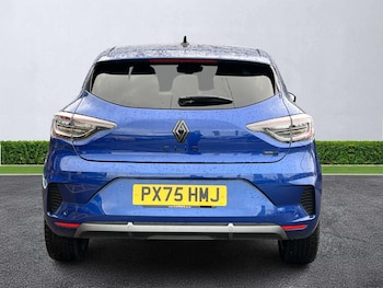 Used Renault Clio 2025 for sale - 77489642: Photo