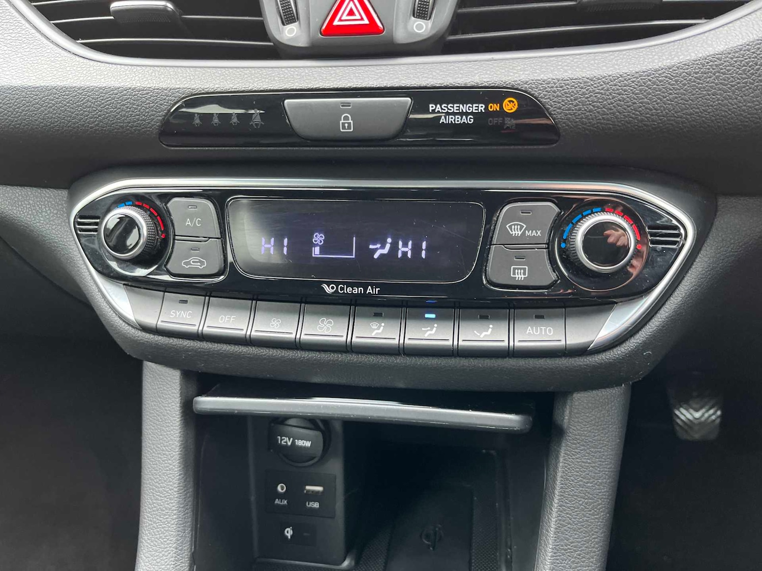 Used Hyundai i30 2018 for sale - 77973929: Photo 11