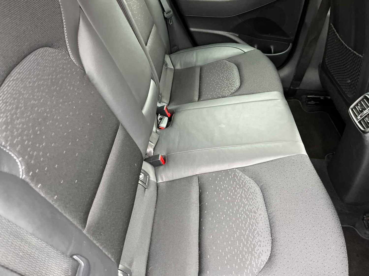 Used Hyundai i30 2018 for sale - 77973929: Photo 15