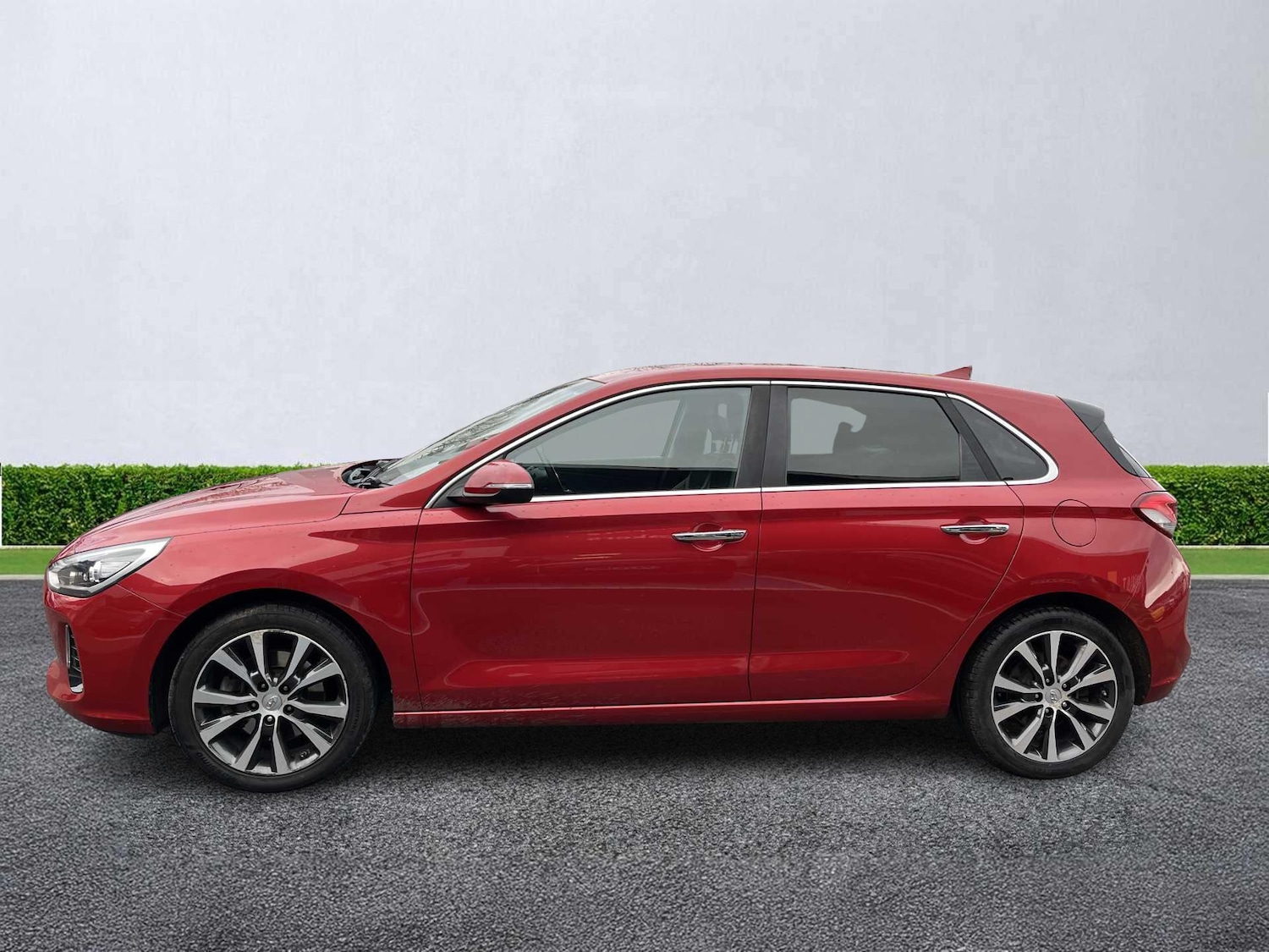 Used Hyundai i30 2018 for sale - 77973929: Photo 18